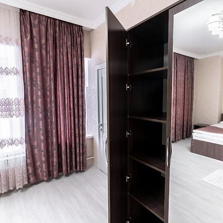 Mixx Hotel Karakoł Zewnętrze zdjęcie